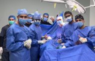 جراحه دقيقه بمستشفى الطوارئ الجامعي بسوهاج تنقذ شابًا من نزيف حول القلب إثر سقوطه على سيخ حديد اخترق صدره