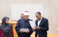 رئيس جامعة الأزهر يتفقد امتحانات كتب التراث بكلية الدراسات العليا