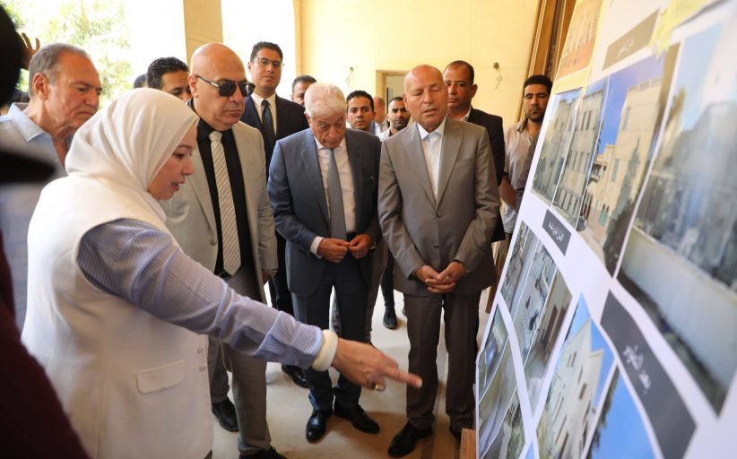 محافظ القاهرة وفودة يتفقدان مشروعات إحياء القاهرة التراثية والتاريخية بالأزبكية
