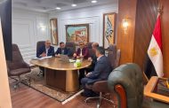 محافظ الوادي الجديد تبحث مجالات التعاون المشترك مع شركة مغربي الزراعية (MAFA)