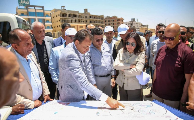 وزيرة الإسكان تتفقد مشروع “بيت الوطن” بالامتداد الشرقي للقاهرة الجديدة