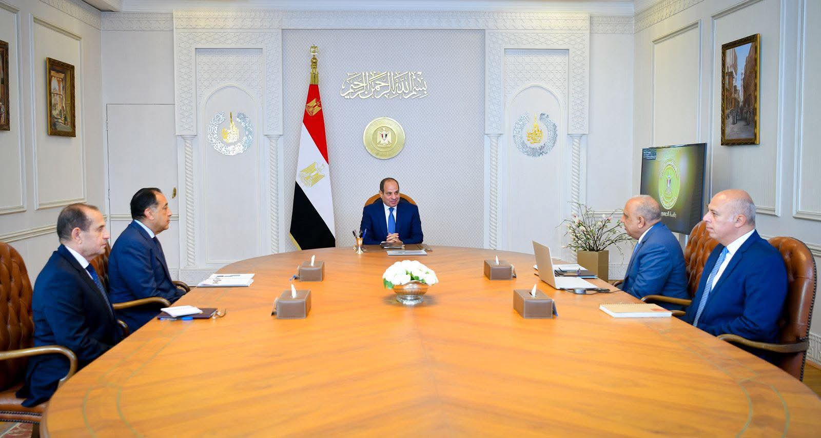 الرئيس السيسي يوجه بتسريع مشروعات الطاقة المتجددة وتوطين صناعتها وتوسيع أنظمة التخزين لدعم الشبكة القومية