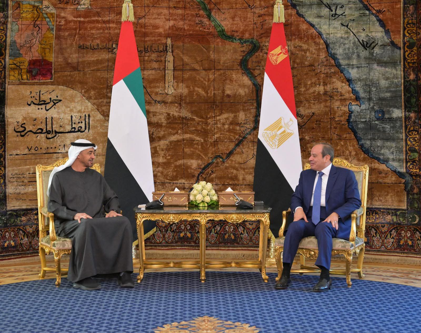 السيسي وبن زايد يعززان الشراكة الاستراتيجية: تنسيق مصري إماراتي لدعم استقرار المنطقة وترسيخ الأمن العربي