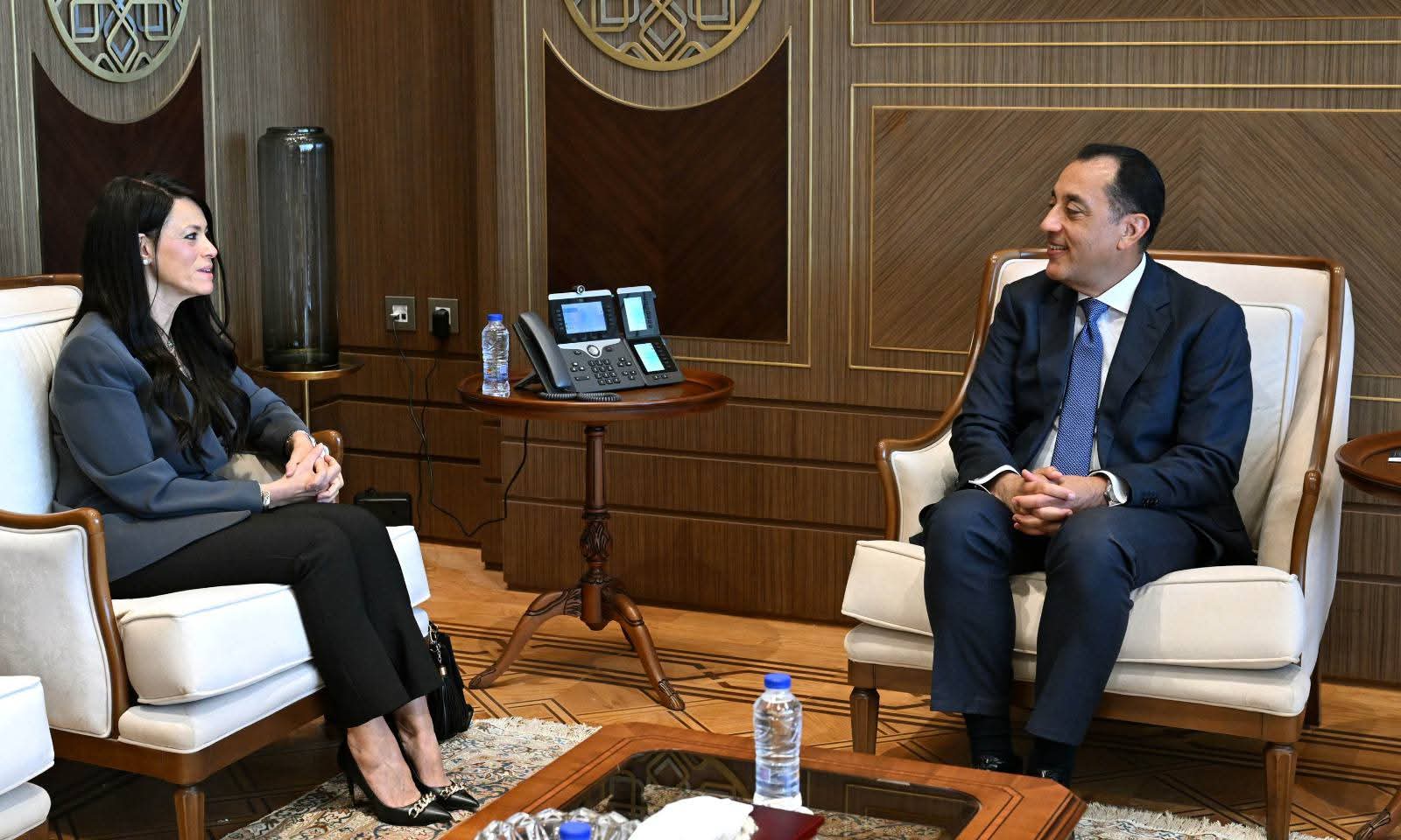 رئيس الوزراء يبحث مع المشاط تعزيز التكامل الإقليمي والاستفادة من التجربة المصرية