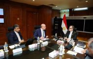 رستم يبحث مع شركة 
