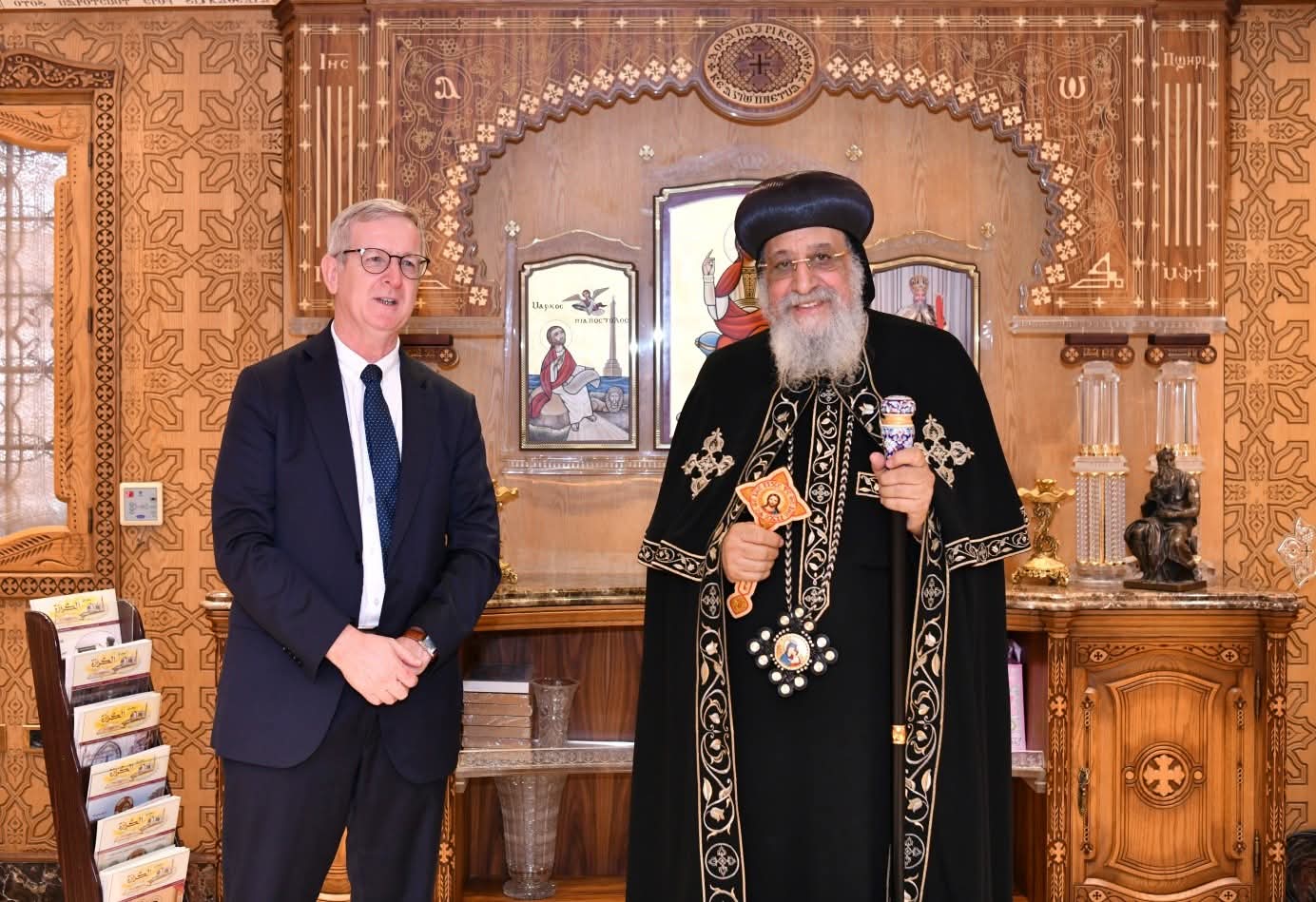 قداسة البابا يستقبل السفير الأيرلندي