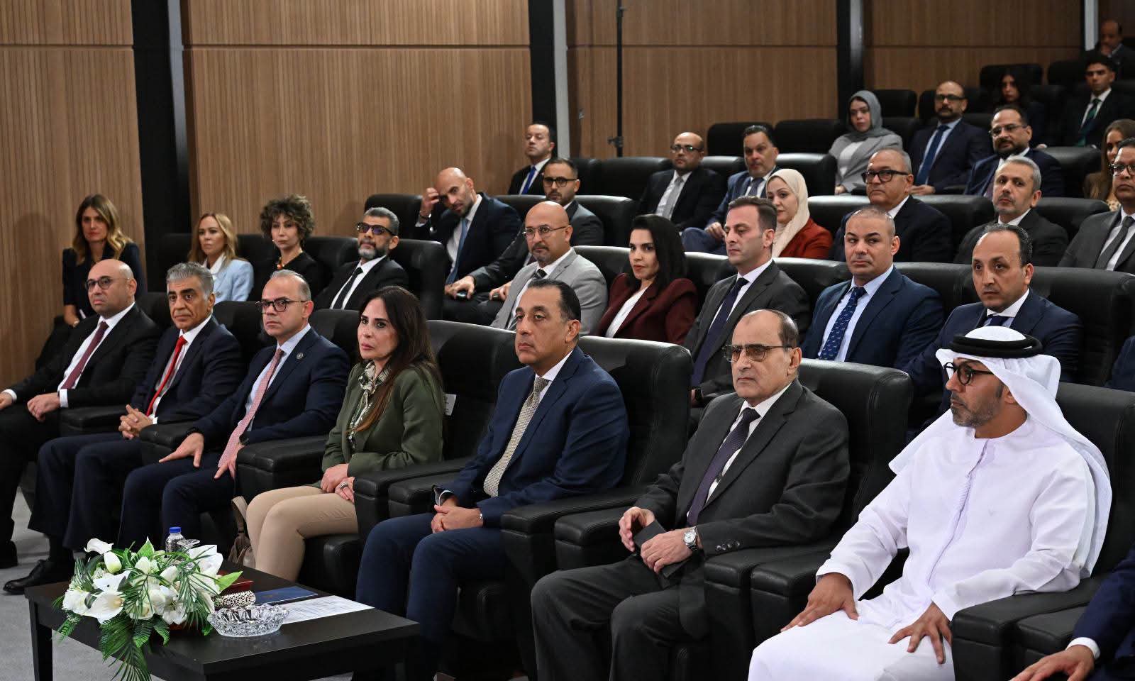 رئيس الوزراء يشهد توقيع شراكة استراتيجية بين 