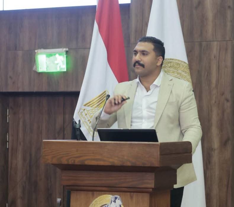 القومي للمرأة ينظم برنامجًا تدريبيًا حول استخدام أدوات الذكاء الاصطناعي والحماية الرقمية