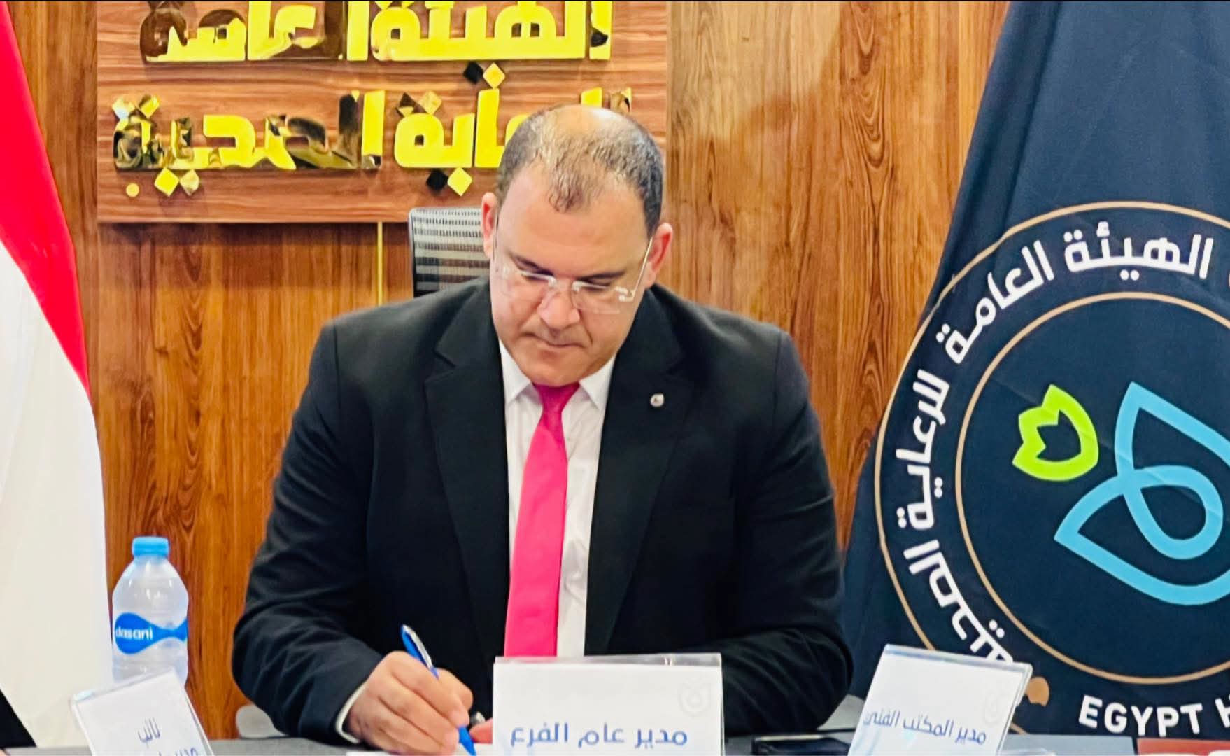 الحفناوي يتابع الأداء التشغيلي وتطوير الخدمات الصحية بمنشآت الرعاية الصحية ببورسعيد