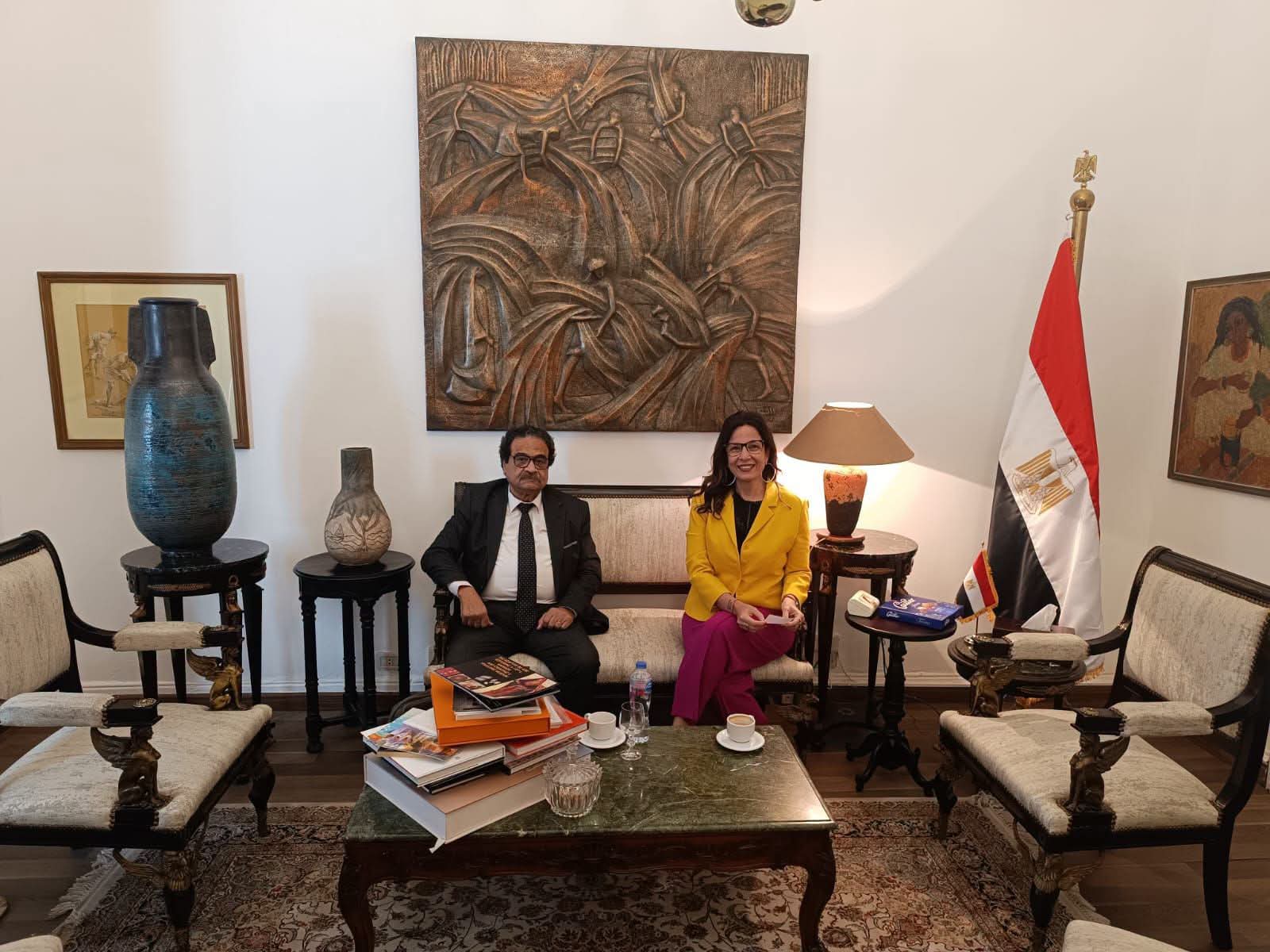 زكى تستقبل رئيس اتحاد الناشرين المصريين لبحث سبل دعم صناعة النشر