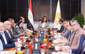 عوض: تعميم منظومة سجل البيانات البيئية الموحد على المنشآت الصناعية لتبسيط الإجراءات والتحول الرقمي