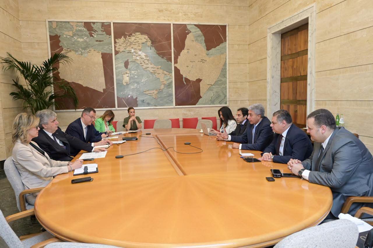 وزير السياحة يلتقي نظيره الإيطالي لبحث تعزيز التعاون المشترك ودفع مزيد من التدفقات السياحية إلى مصر
