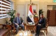 عوض تتابع مع محافظ الجيزة مشروعات الخطة الاستثمارية وتطوير منظومة المخلفات