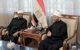 وزير الأوقاف يستقبل أمين عام مجمع البحوث الإسلامية لبحث التعاون المشترك