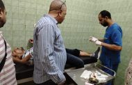 وفد مشترك من نقابة المعلمين ومديرية التعليم بأسيوط يطمئن على الحالة الصحية للمعلمين المصابين
