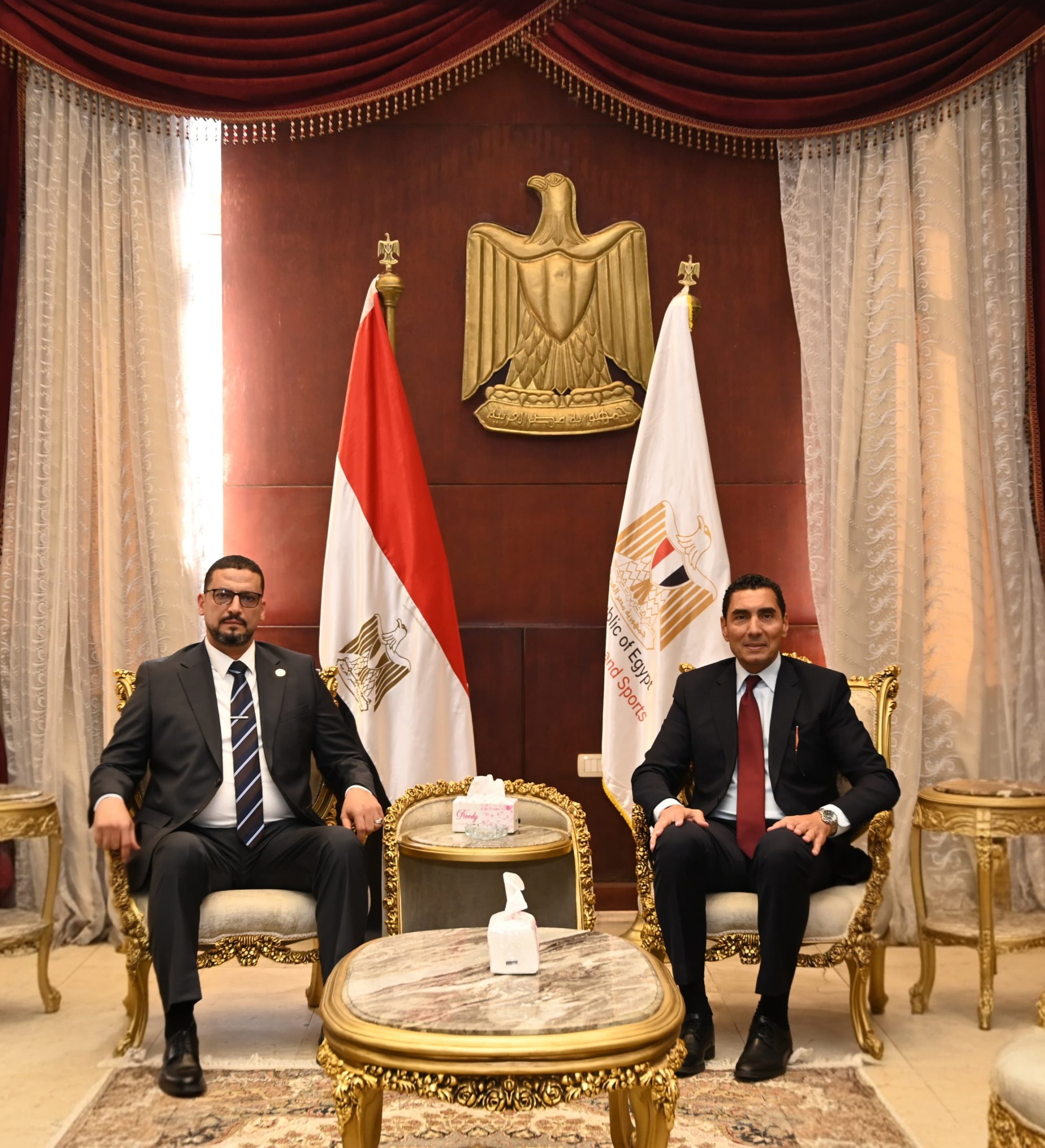 جوهر يلتقي نظيره الليبي لبحث سبل تكثيف التعاون المشترك