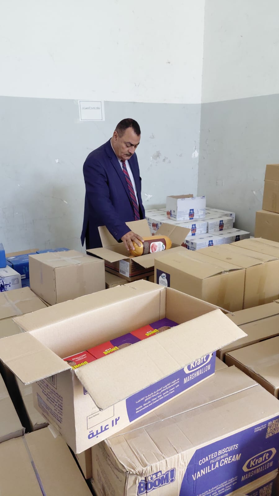 ضبط ٤٥٠ كيلو جرام من اللانشون ومصنعات اللحوم و١٣٤٤ من البلوبيف المعلب مجهولة المصدر بالإسماعيلية