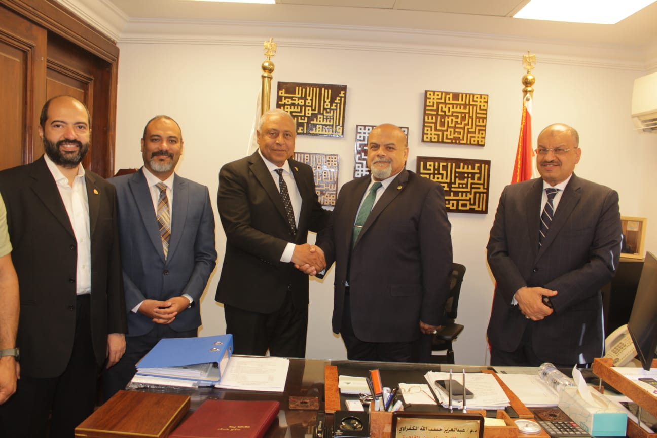 الكفراوي يكرّم مهندسات 