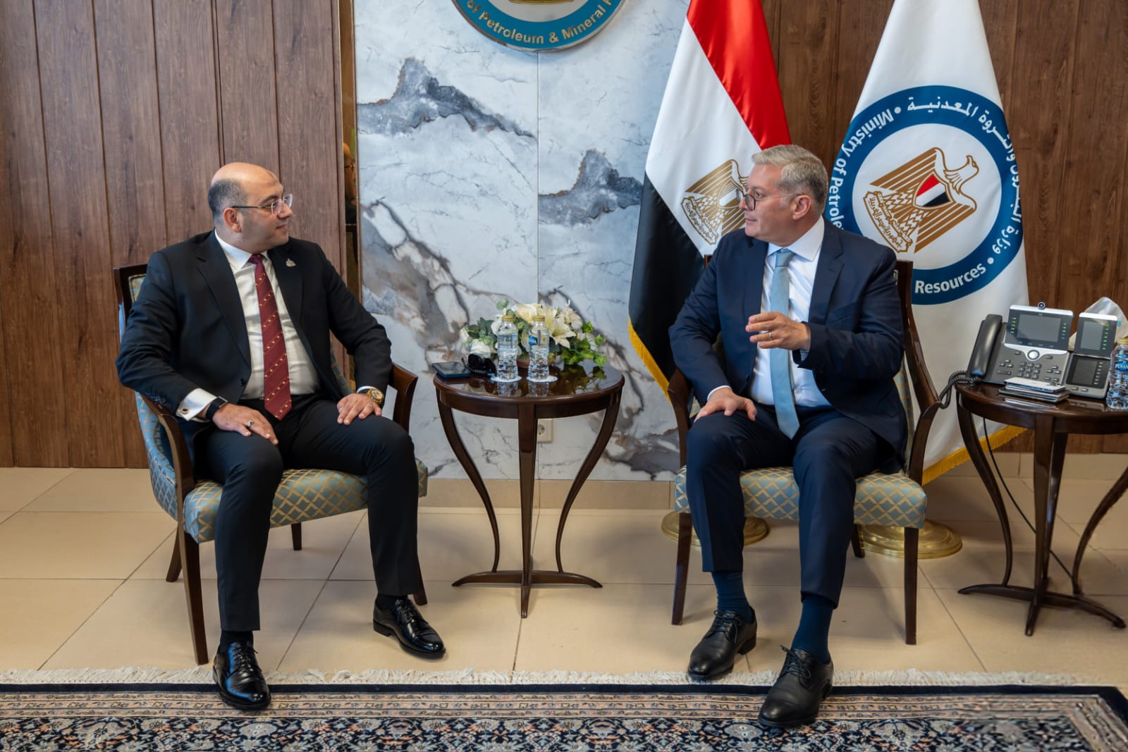 بدوى يبحث مع رئيس الهيئة البرلمانية دعم جهود تطوير قطاعي البترول والتعدين