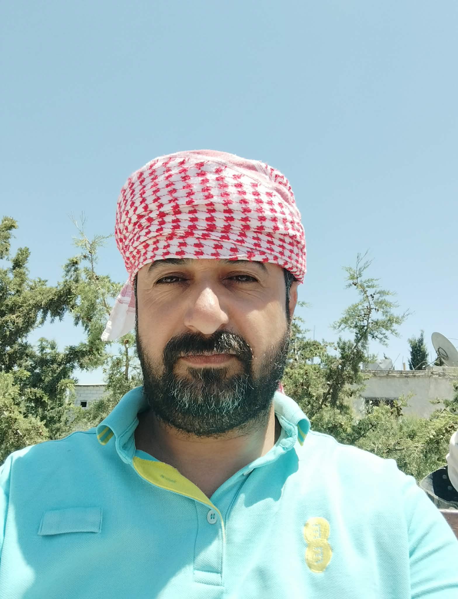 زاهر الأسعد يكتب.. مسافة بين قارئين