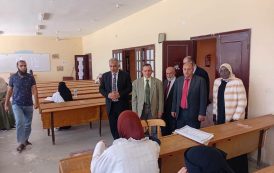 نائب رئيس جامعة الأزهر للوجه البحري يتابع سير الامتحانات بكلية الدراسات الإسلامية للبنات ببورسعيد