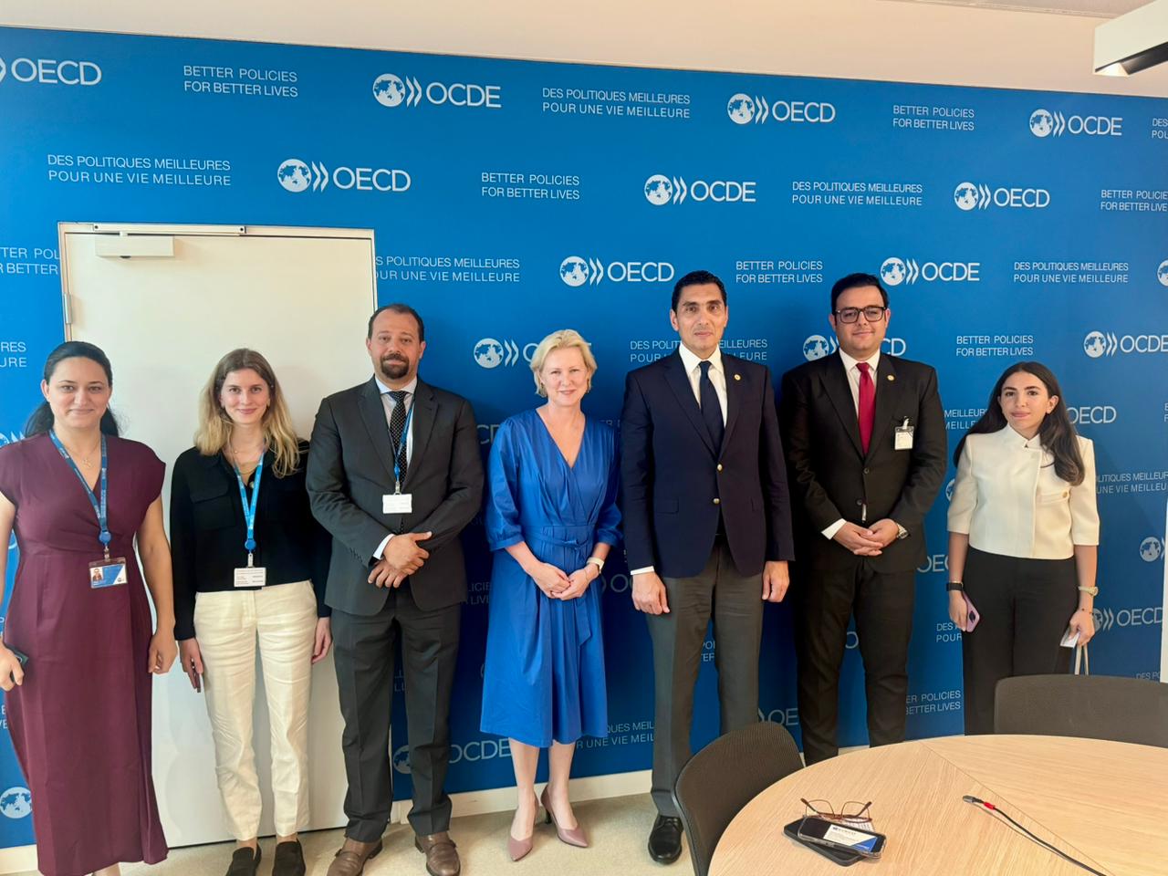 جوهر يزور مقر منظمة التعاون الاقتصادي والتنمية OECD بباريس ويستعرض برامج التعاون المشترك