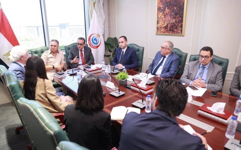 وزير الصحة يبحث مع مجموعة «سان دوناتو» الإيطالية معدلات تنفيذ مستشفى هليوبوليس الجديد وخطط الاستثمار المستقبلية