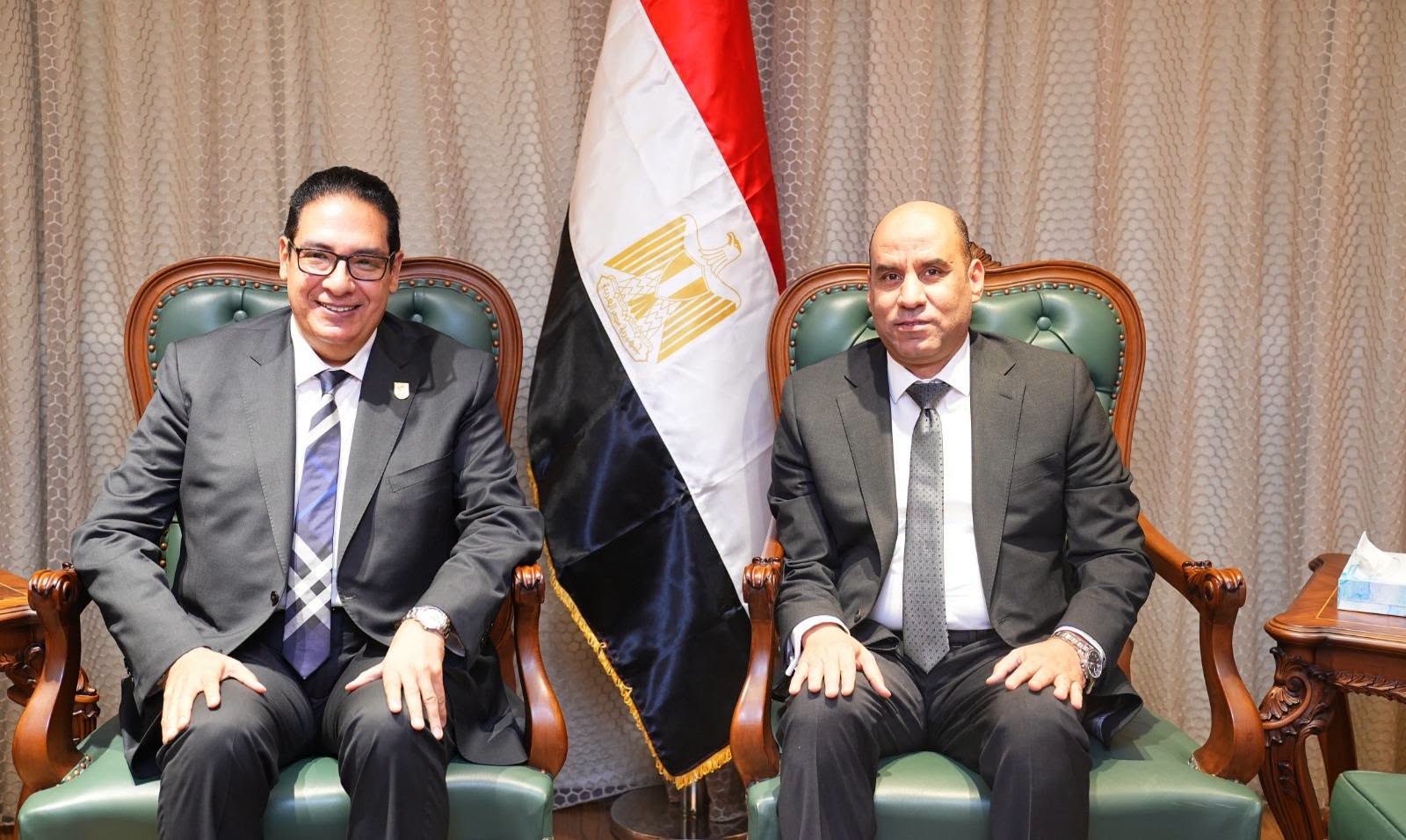 وزير العمل ورئيس جامعة القاهرة يبحثان التعاون في التدريب المهني وتأهيل الطلاب والخريجين لسوق العمل