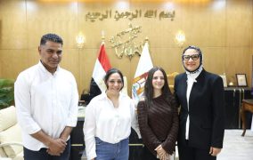 محافظ الوادي الجديد تشيد بموهبة ابنة المحافظة الممثلة لمصر ببيلاروسيا