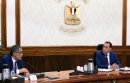 رئيس الوزراء يستعرض مع وزير الدولة للإعلام آليات تنفيذ تكليفات الرئيس