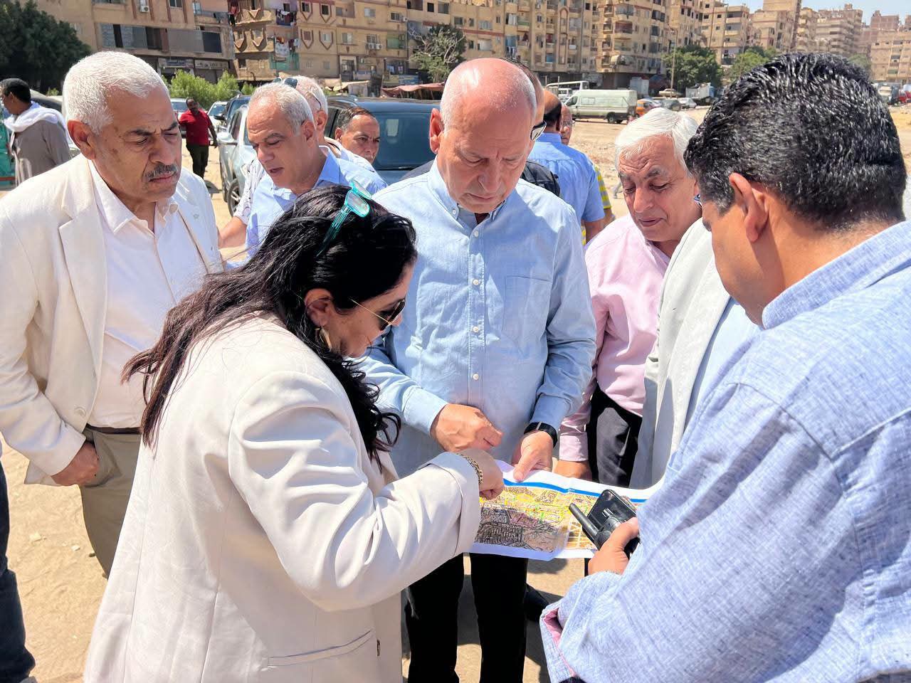 محافظ القاهرة ينقل رئيسي «الرصد البيئي» و«النظافة» بشرق مدينة نصر لتقاعسهما