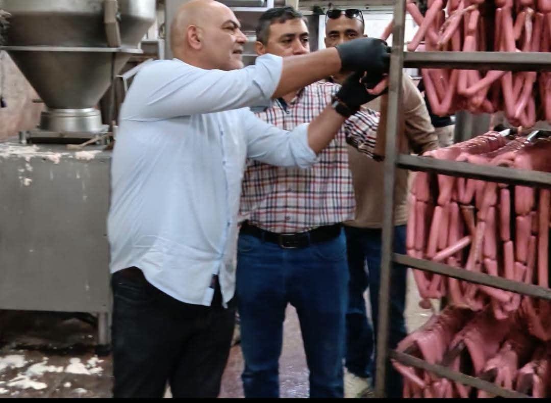الزراعة تضبط 125 طنًا من اللحوم ومنتجاتها المخالفة.. وتحرر 692 محضرًا بالمحافظات