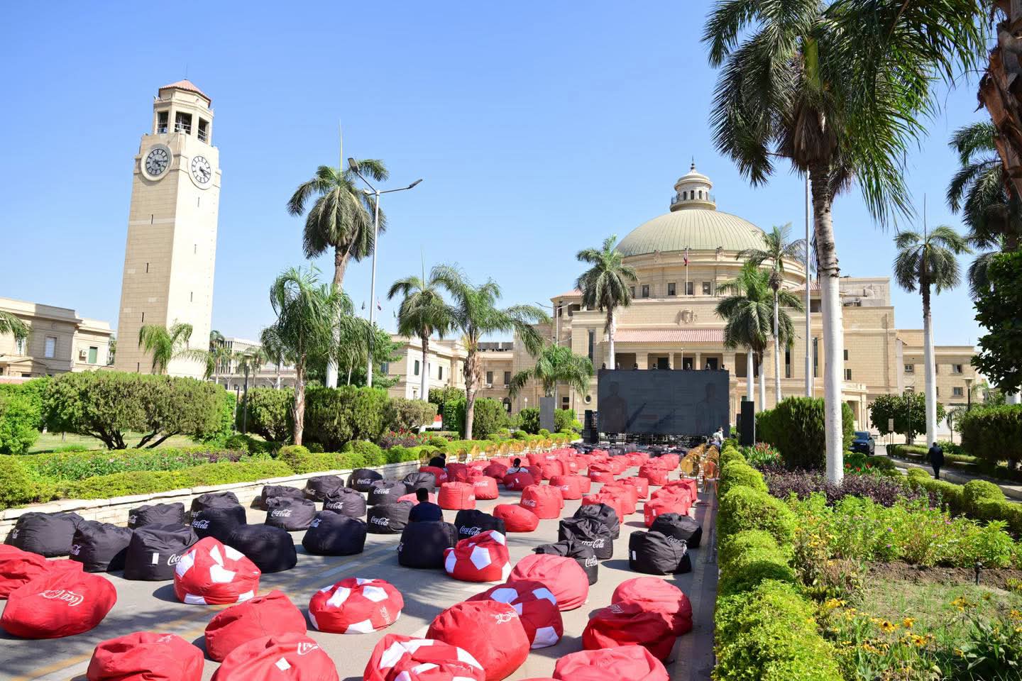 جامعة القاهرة تهيئ أجواء جماهيرية لمؤازرة المنتخب المصري في مواجهة الأرجنتين