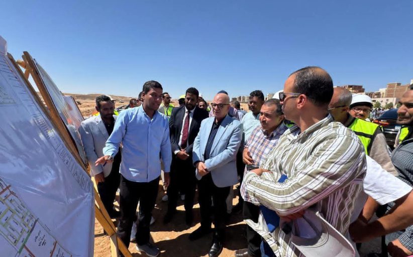 المنشاوى تتابع موقف مشروعات الإسكان والبنية الأساسية بمدن أسيوط وسوهاج والمنيا وملوي الجديدة