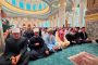 محافظ السويس يؤدي صلاة الجمعة بمسجد الهدى بحي الأربعين وسط جموع من المصلين.