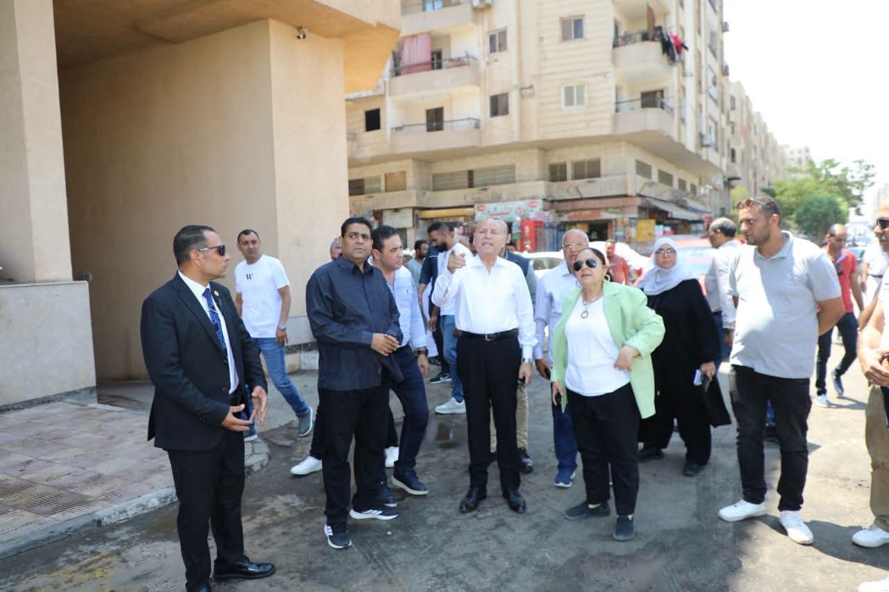 بعد تشغيل «سوق الأمل».. محافظ القاهرة يشدد على منع عودة الإشغالات والباعة الجائلين بـ «التبة»