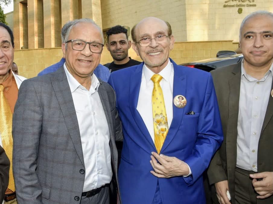 لغة الفن بلا حدود.. مبدعو العالم يجسدون مسيرة محمد صبحى بريشة الكاريكاتير