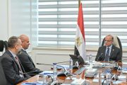 وزير الاستثمار يبحث مع شركة بروكتر آند جامبل خططها الاستثمارية وزيادة الصادرات من مصر