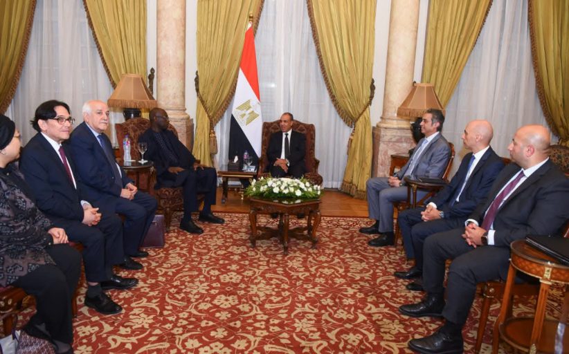 وزير الخارجية يستقبل وفد لجنة الأمم المتحدة المعنية بممارسة الشعب الفلسطيني