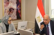 عصمت يبحث مع محافظ الوادي الجديد سبل دعم الاعتماد على الطاقات المتجددة