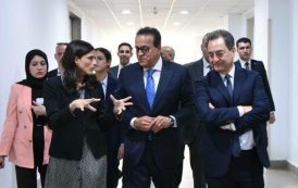 وزير الصحة يتسلم شحنة مساعدات طبية فرنسية جديدة دعماً للجرحى الفلسطينيين