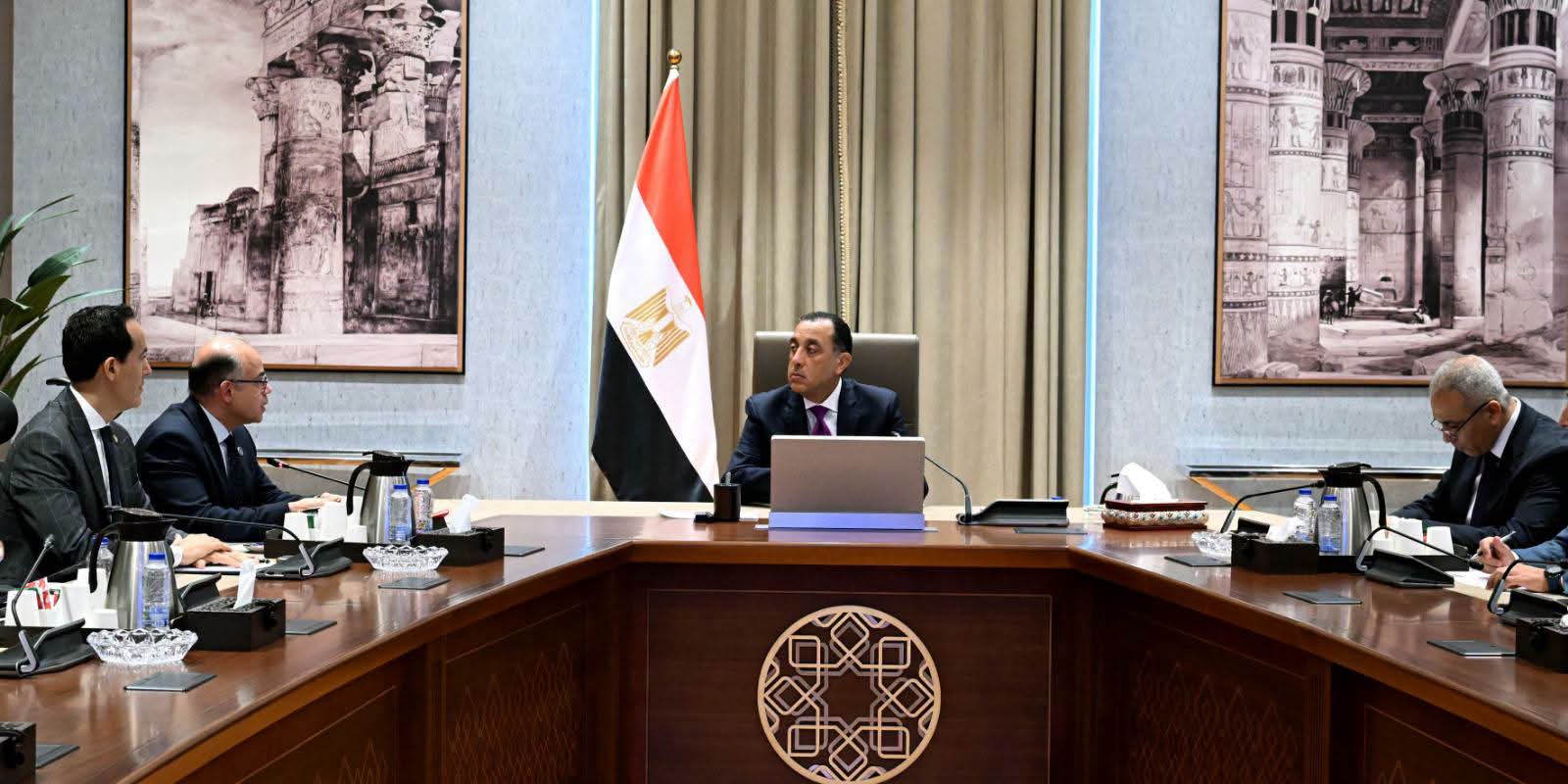 رئيس الوزراء يتابع عدداً من ملفات عمل وزارة الاستثمار والتجارة الخارجية