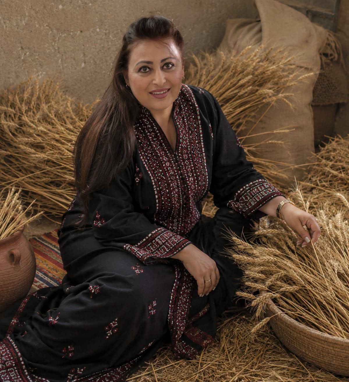 نبيلة متوج تكتب.. حقول الذهب