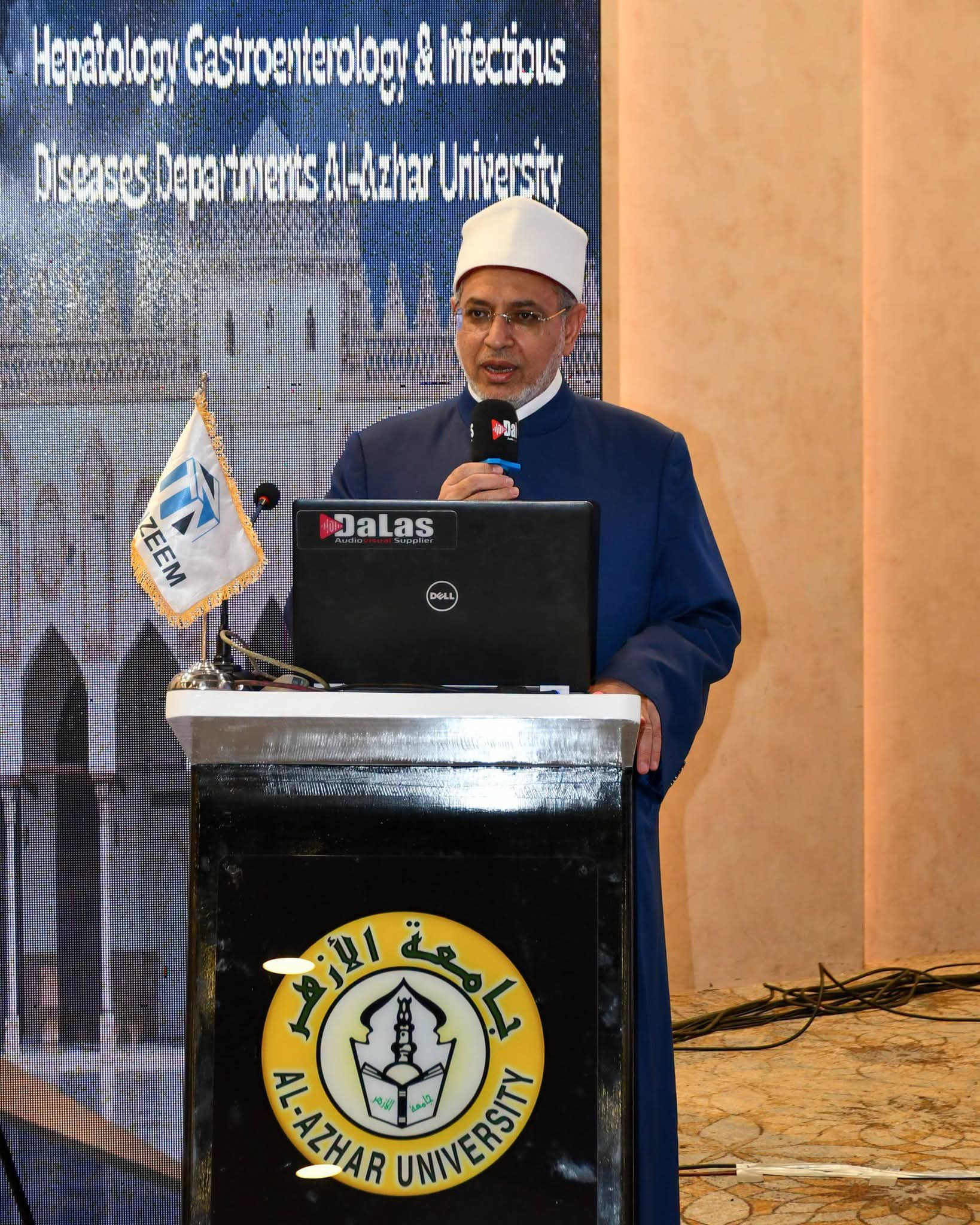 رئيس جامعة الأزهر يفتتح المؤتمر الدولي الرابع عشر لأقسام أمراض الكبد والجهاز الهضمي