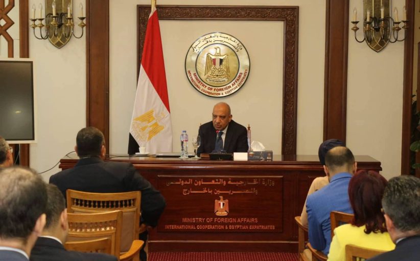 عصمت: دعم وتطوير الشبكة القومية عملية مستمرة، والكهرباء متاحة لكافة الاستخدامات