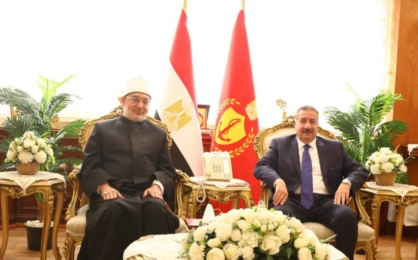 محافظ بورسعيد يستقبل مفتي الجمهورية لبحث سبل تعزيز التعاون المشترك