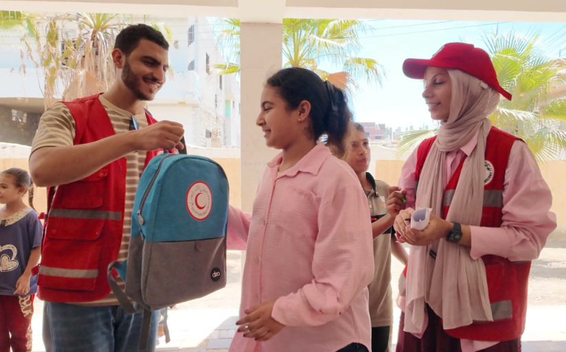 الهلال الأحمر المصري يواصل جهوده التنموية بقافلة شاملة لخدمة أهالي بحر البقر بالشرقية