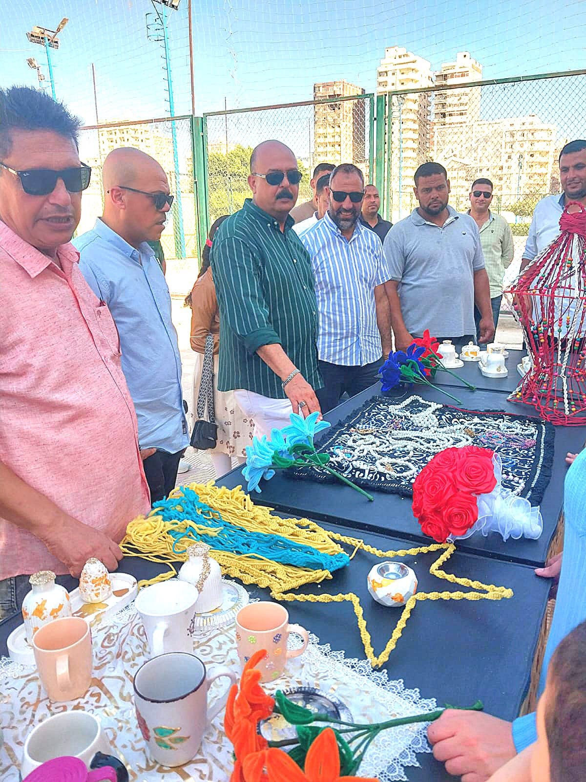 صيف شبابنا .. معرض منتجات نادى الفتاة وعروض رياضية برفقة الجوالة والجوالات بدسوق