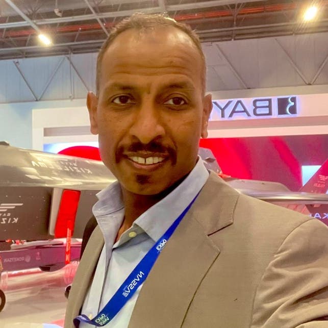 شبكة «رصد» تروج لأبو بكر خلاف رغم الجدل حول علاقاته بإسرائيل