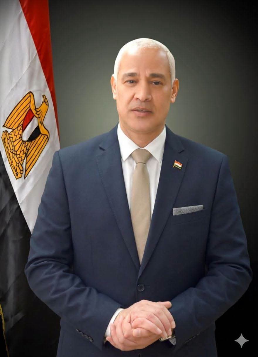 الدكتور أحمد عبدالمولى يتسلم مهام رئاسة جامعة أسيوط